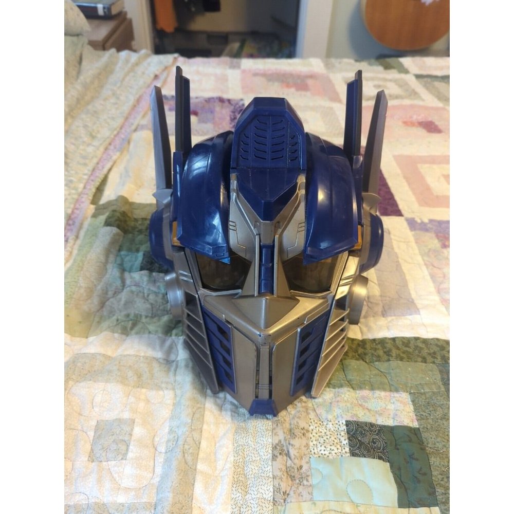 Hasbro (2006) Transformer: Optimus Prime Helmet Mask Talking + Voice Changing!